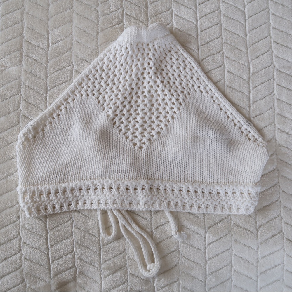 Forever 21 White crochet crop top
